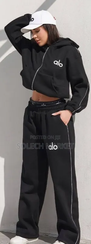 Black Alo Yoga Accolade Full Zip Hoodie Paired