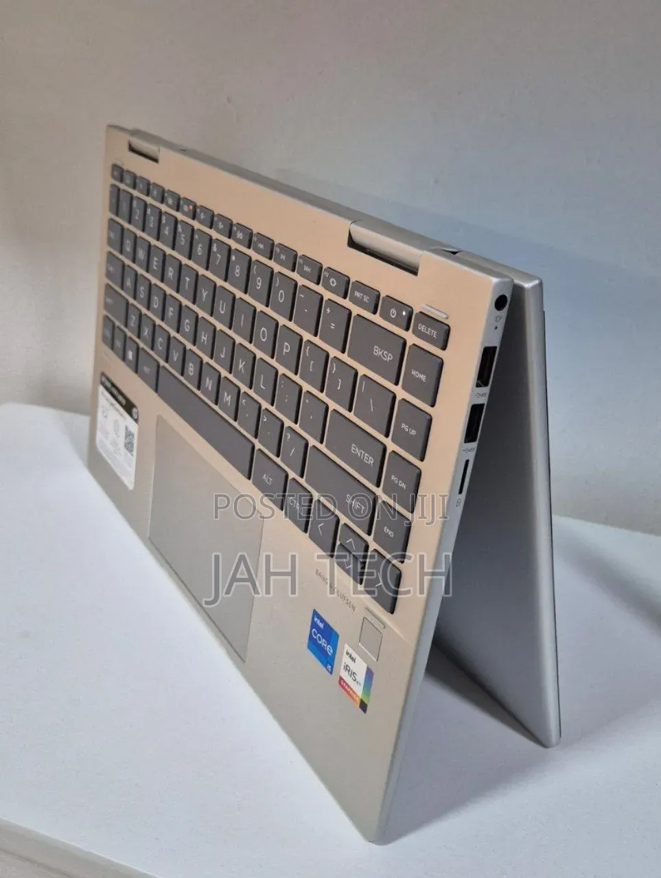 New Laptop HP Envy X360 8GB Intel Core i5 SSD 512GB