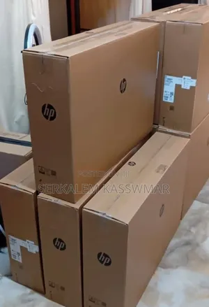 New Desktop Computer HP 200 G4 All-in-One 16GB Intel Core i7 SSD 512GB
