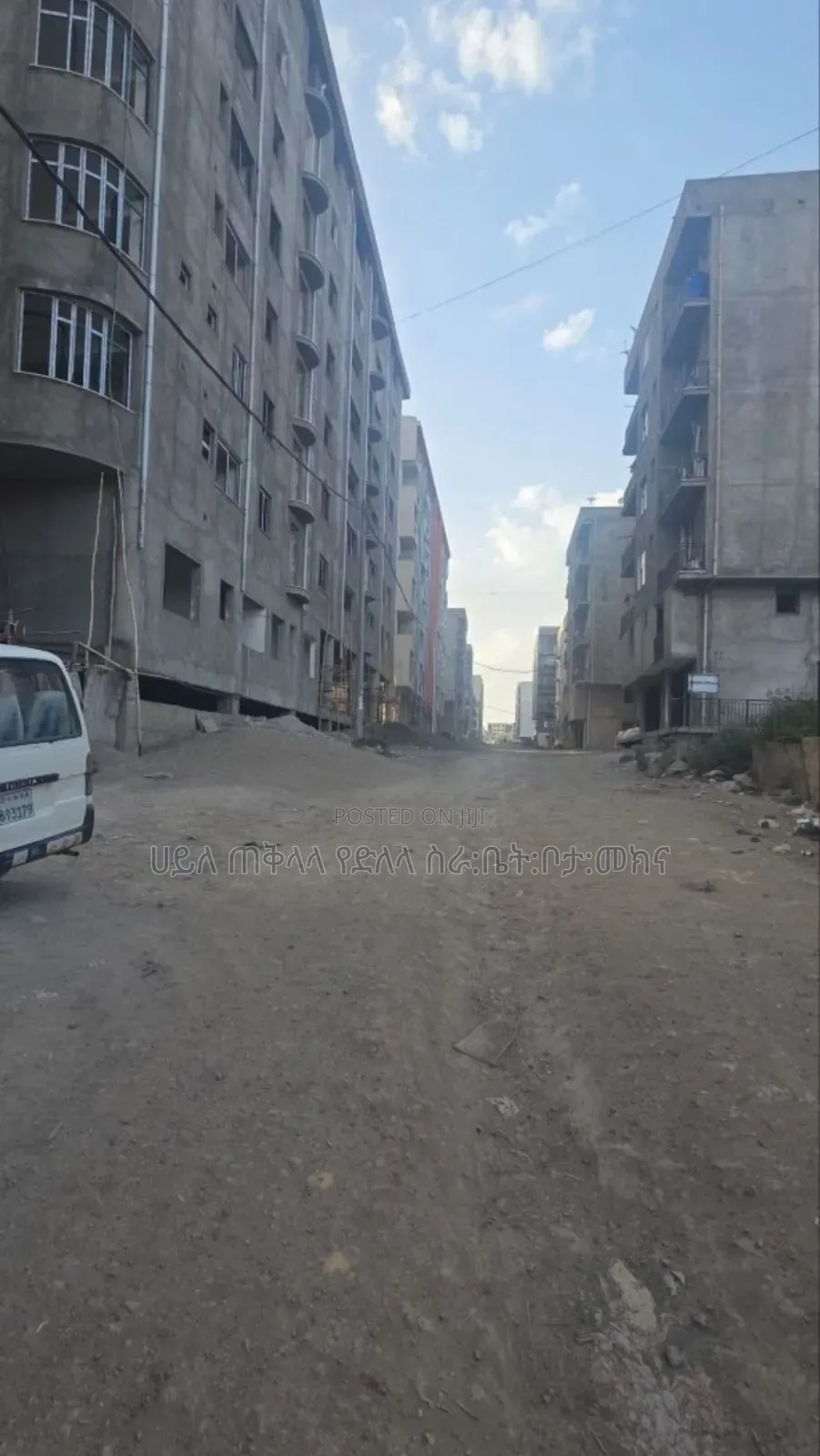 Furnished 3bdrm Apartment in Ayat Area, Yeka for sale