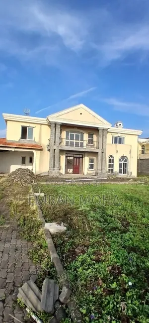 5bdrm House in Ccd, Oromia-Finfinne for sale