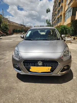 Suzuki Dzire 2022 Silver