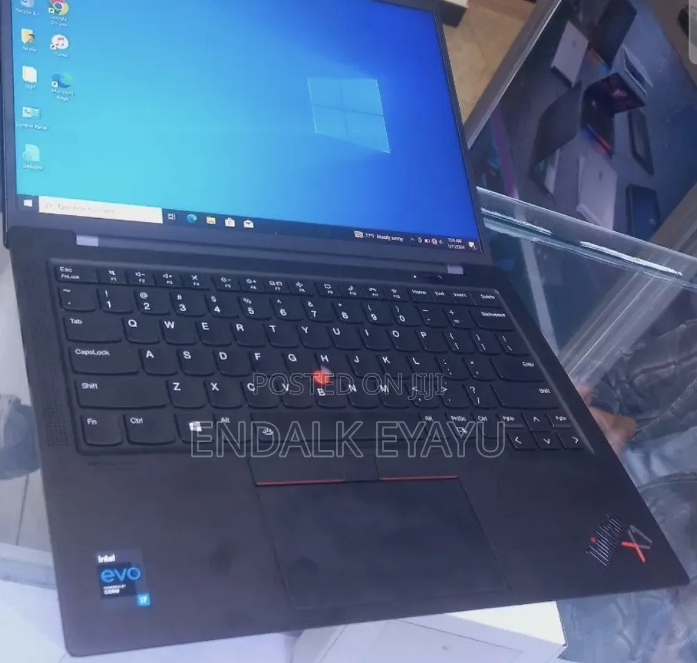 New Laptop Lenovo ThinkPad X1 Carbon 32GB Intel Core i7 SSD 512GB