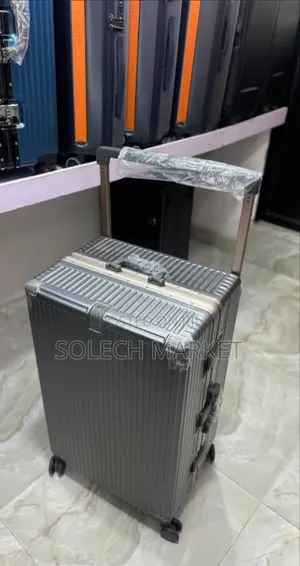 Black Aluminum Hardshell Wheeled