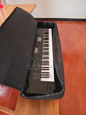 Roland Juno-Ds