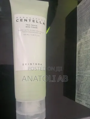 Centella Tea Trica Ampoule Foam