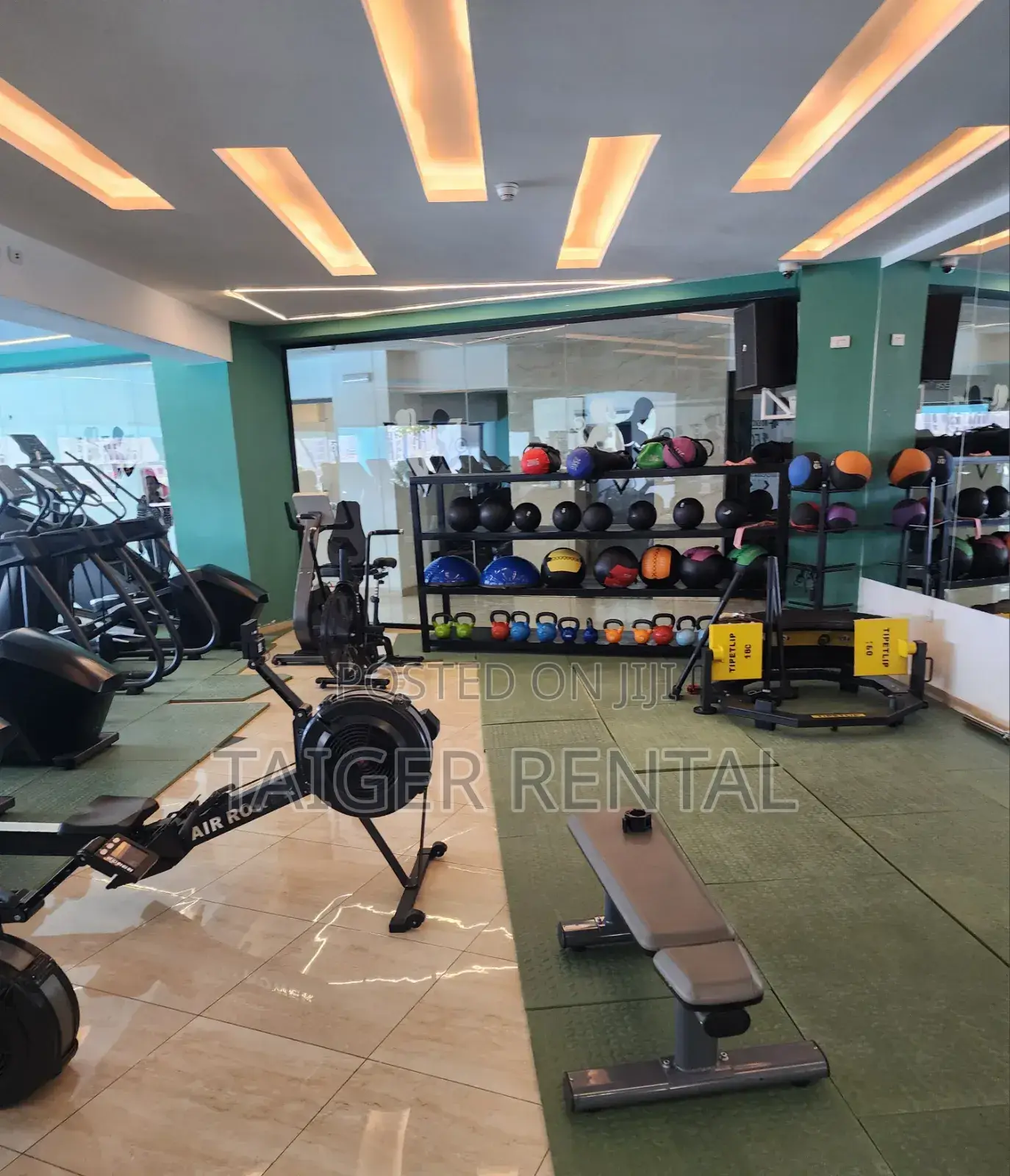 3bdrm Apartment in የሚከራይ — Semi, Lideta for rent