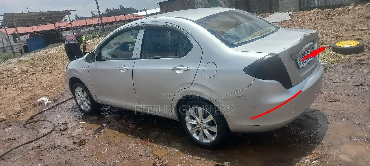 JAC J3 1.3 Sedan FWD 2011 Silver
