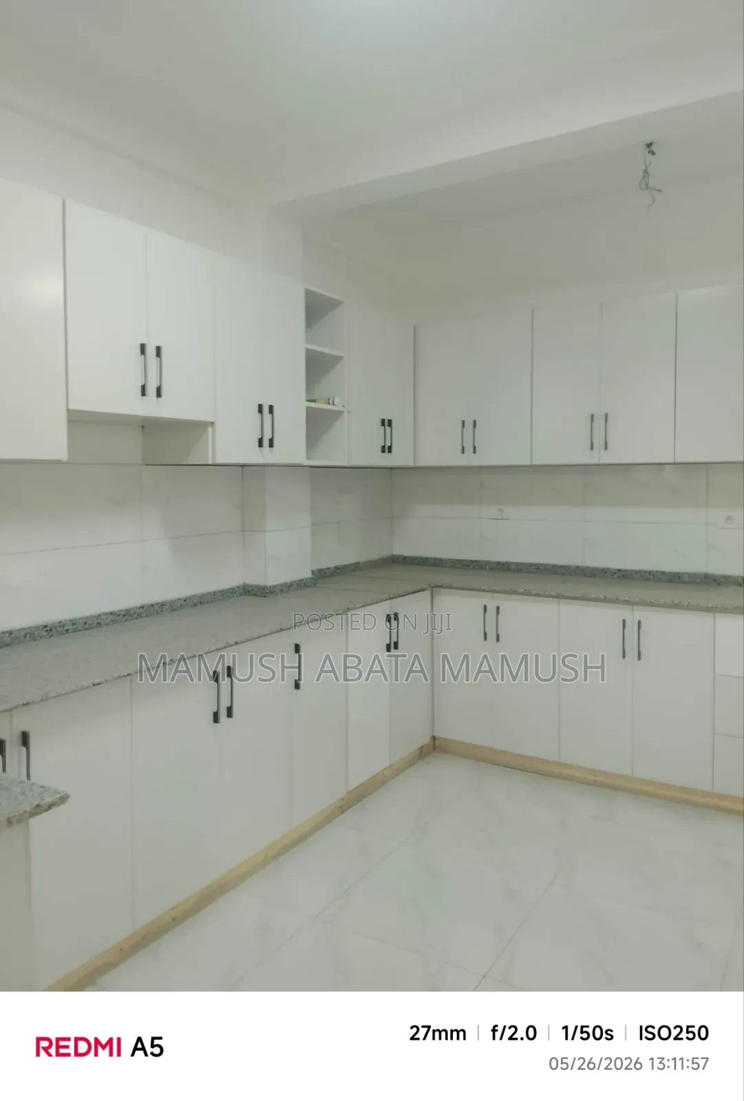 6bdrm Apartment in ሰባሁለት, Bole for sale