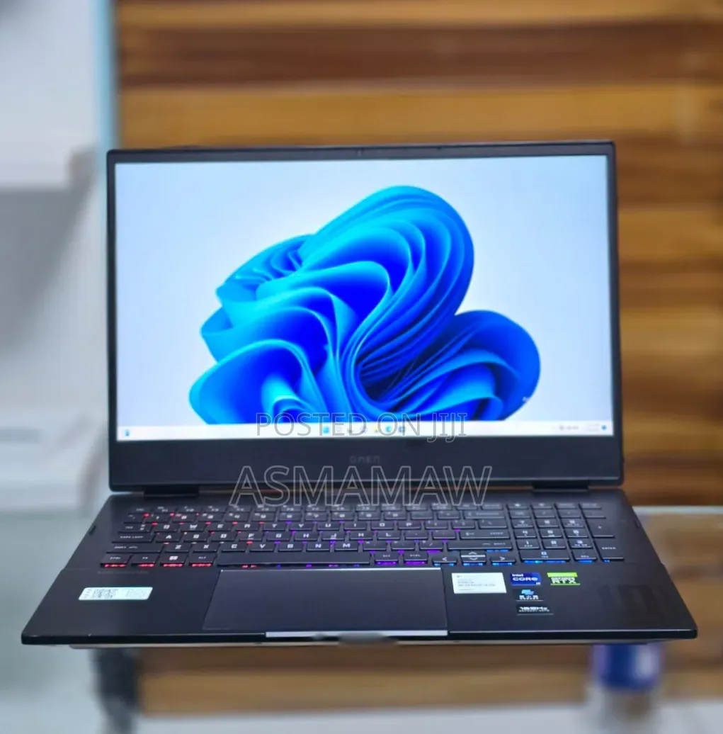 New Laptop HP 16GB Intel Core i7 SSD 512GB