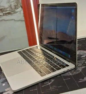 New Laptop Apple MacBook Pro 2026 M5 Max 8GB Intel Core i5 SSD 256GB