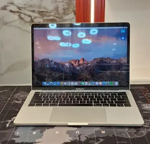 New Laptop Apple MacBook Pro 2026 M5 Max 8GB Intel Core i5 SSD 256GB