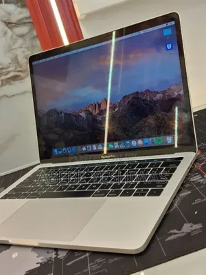 New Laptop Apple MacBook Pro 2026 M5 Max 8GB Intel Core i5 SSD 256GB