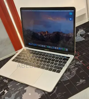 New Laptop Apple MacBook Pro 2026 M5 Max 8GB Intel Core i5 SSD 256GB