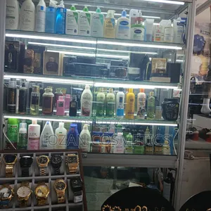 የኮስሞቲክስ ቁልፍ ሽያጭ Display