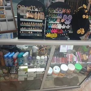 የኮስሞቲክስ ቁልፍ ሽያጭ Display