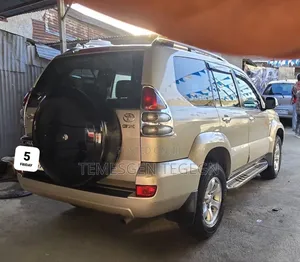 Toyota Land Cruiser Prado 2008 Gold