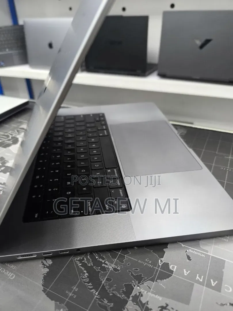 New Laptop Apple MacBook Pro 2021 M1 Max 32GB Apple M1 Max SSD 1T