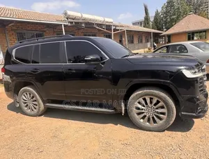 Toyota Land Cruiser 2023 Black