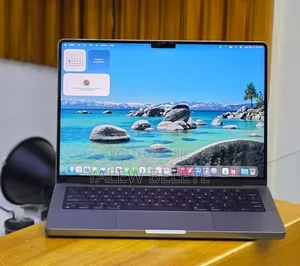 New Laptop Apple MacBook Pro 16GB Apple M1 Pro SSD 512GB