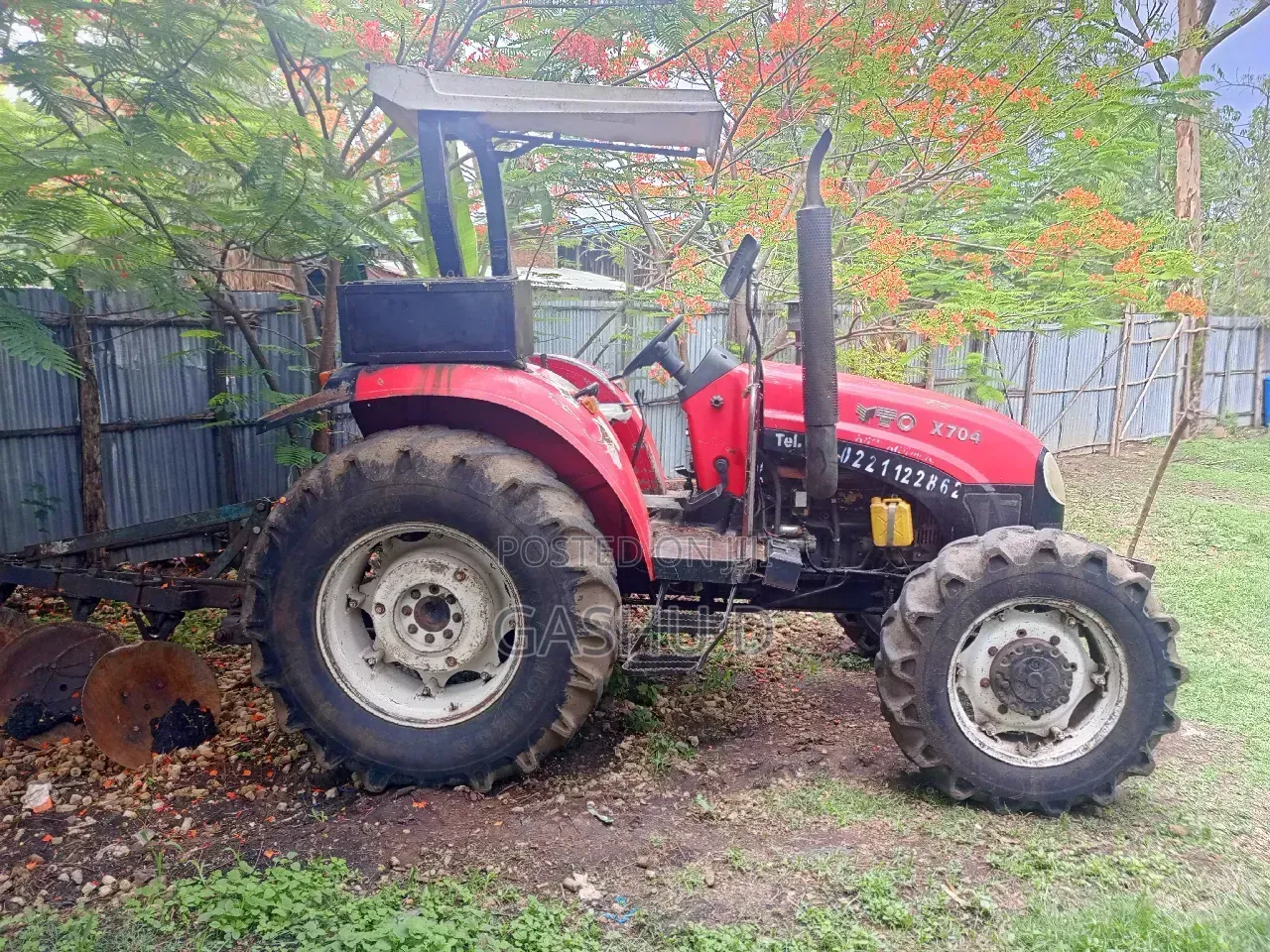 Yto X-704 Tractor