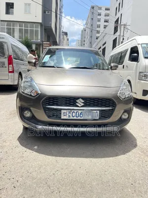 Suzuki Swift 2022 Gray