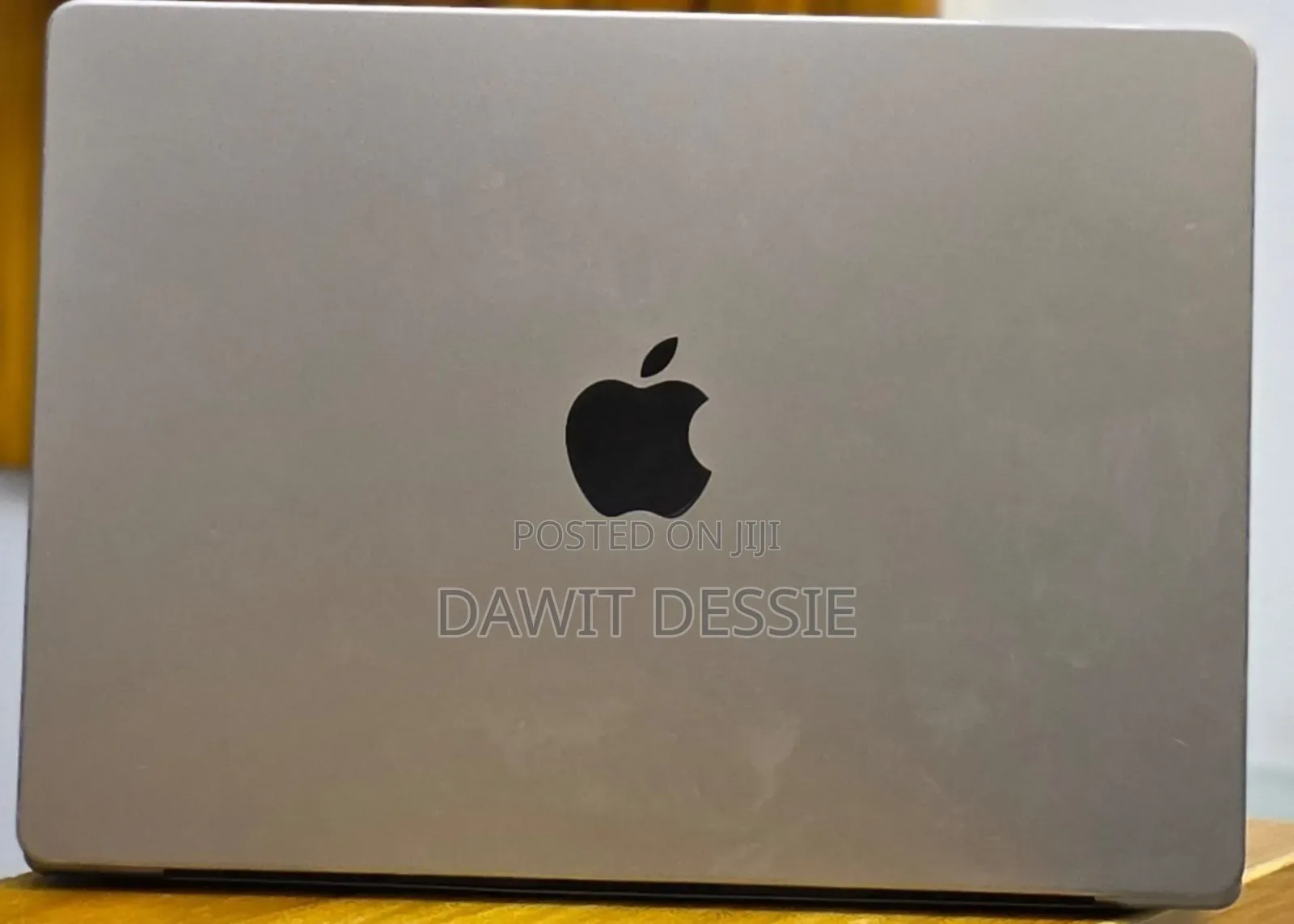 New Laptop Apple MacBook Pro 2021 M1 16GB Apple M1 Pro SSD 512GB