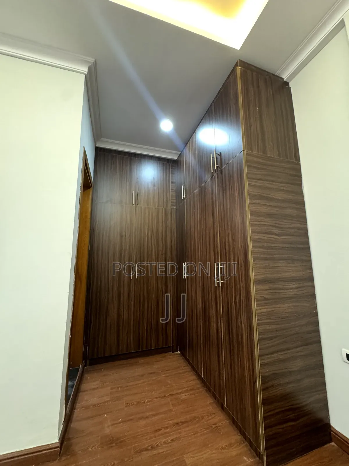 Furnished 1bdrm Apartment in Bole for rent