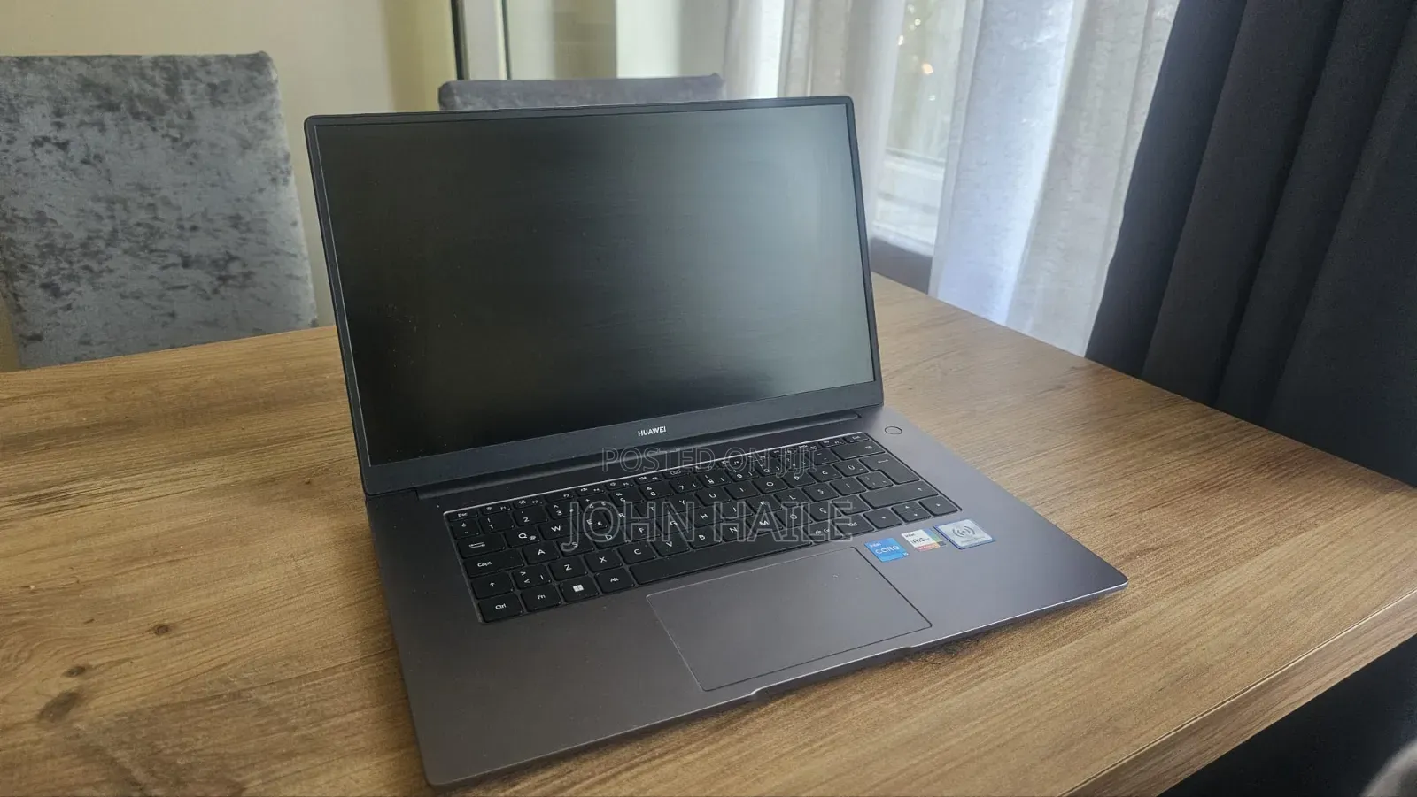 New Laptop Huawei Matebook D 15 8GB Intel Core i5 SSD 512GB