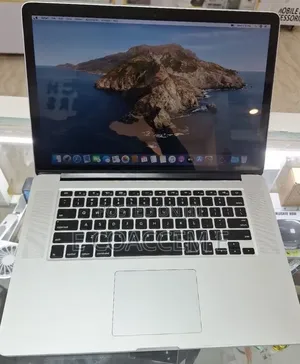 New Laptop Apple MacBook 16GB Intel Core i7 SSD 512GB