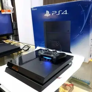 አዲስ የገቡ Ps4 Slim With 2 Joysticks አሪፍ በሚባል ዋጋ እኛ ጋር አሉ