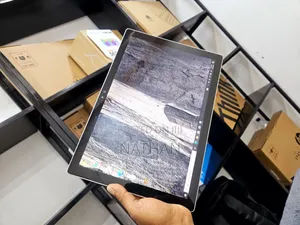 New Laptop Microsoft Surface Pro 4 4GB Intel Core M3 SSD 128GB