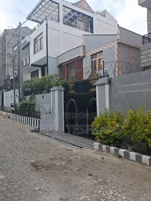 5bdrm House in House, Bole for rent