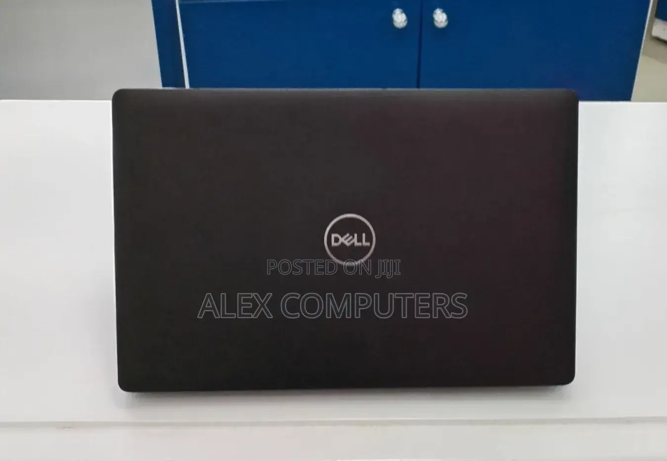 New Laptop Dell Precision 3541 16GB Intel Core i7 SSD 512GB