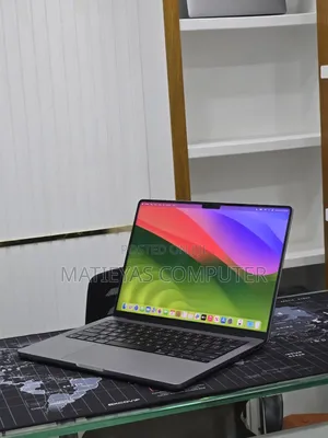 New Laptop Apple MacBook Pro 2023 M3 8GB Apple M3 Pro SSD 512GB