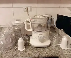 Kenwood Multipro Compact Food Processor (Model Fpp230) With a 750w