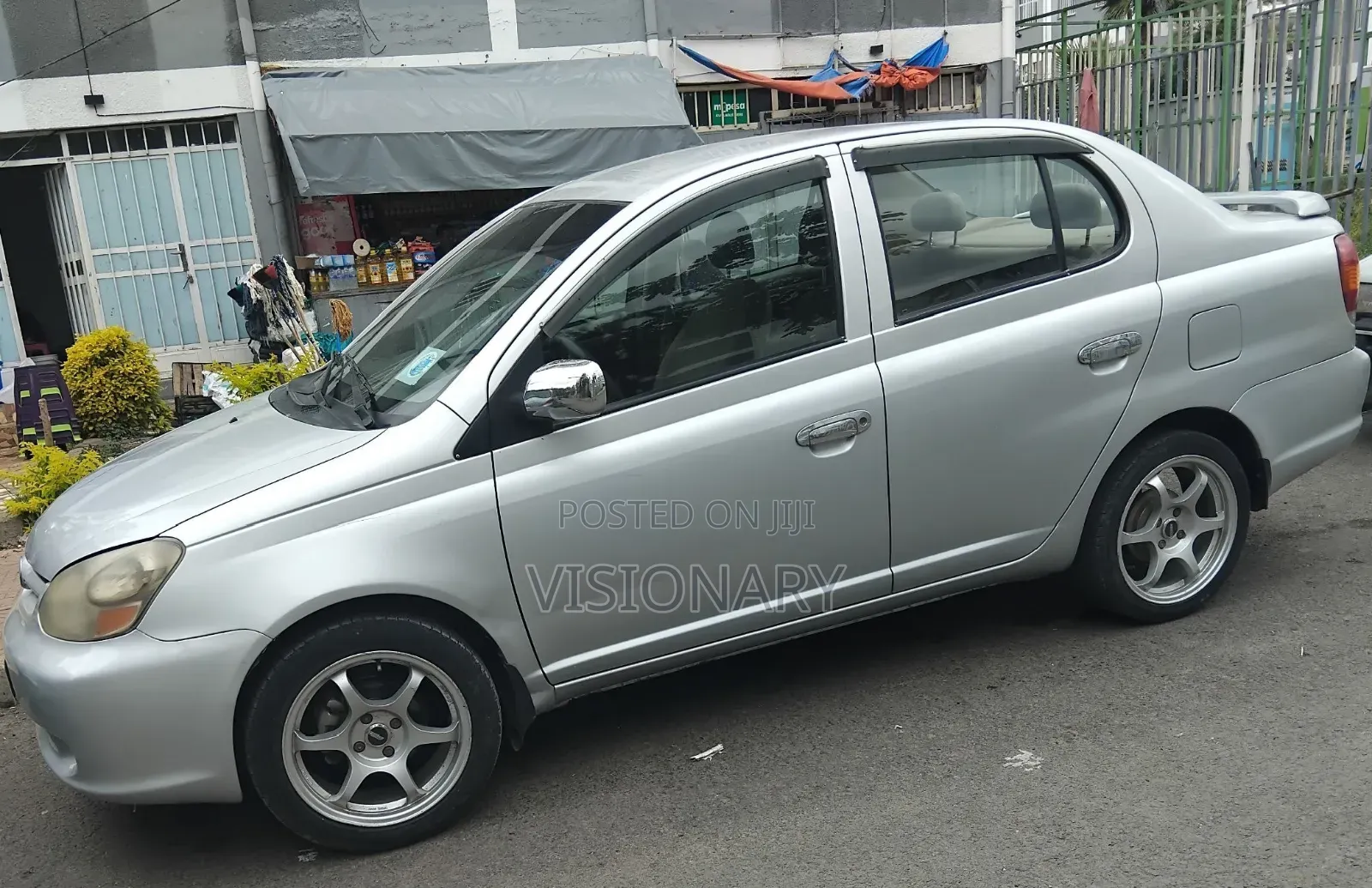 Toyota Platz 2005 Silver