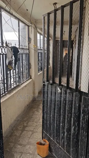 1bdrm Condo in Nebar 20/80, Bole for sale