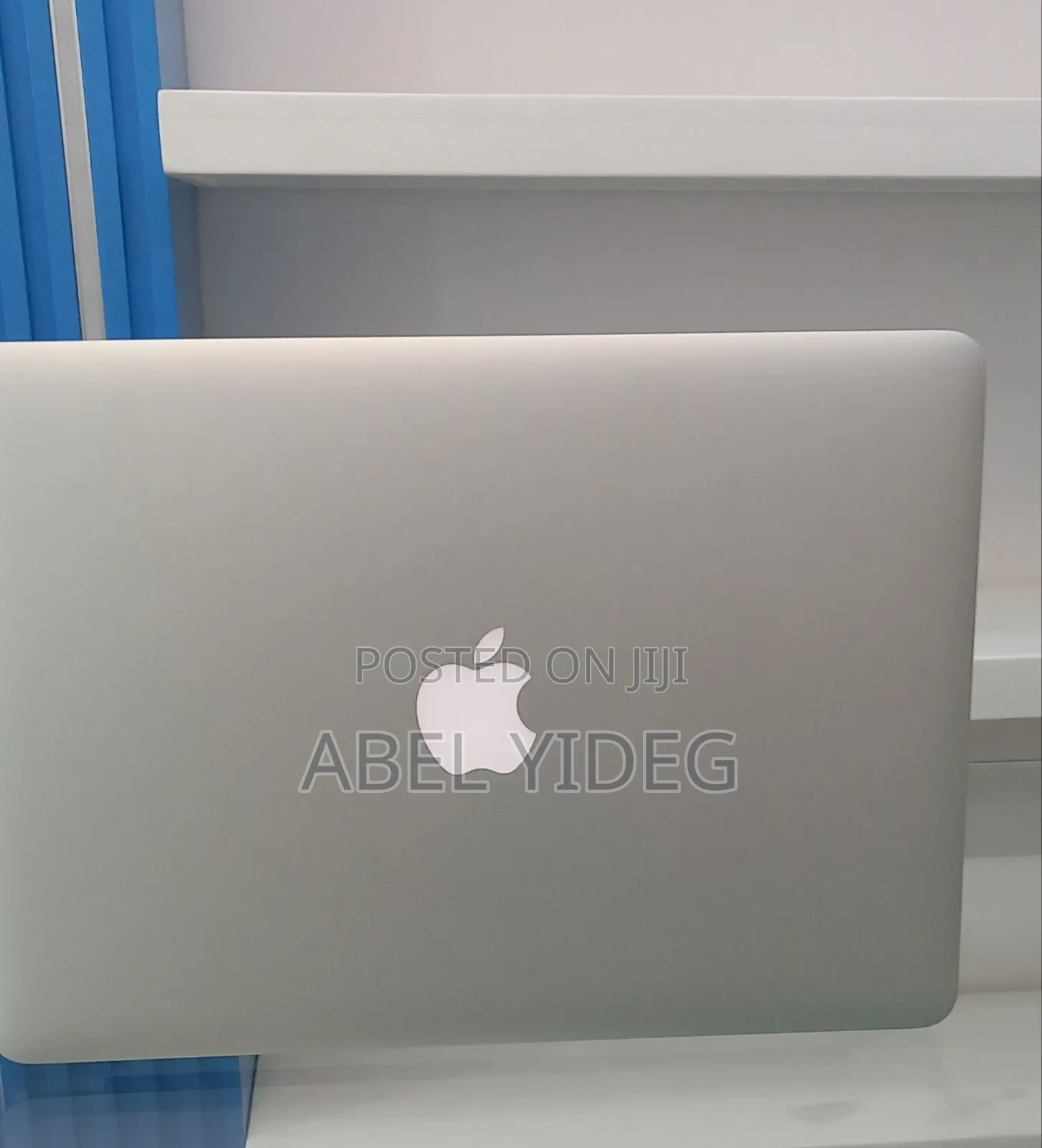New Laptop Apple MacBook Air 2017 8GB Intel Core i5 SSD 128GB