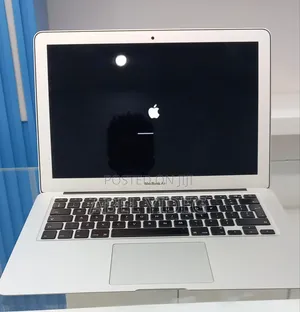 New Laptop Apple MacBook Air 2017 8GB Intel Core i5 SSD 128GB
