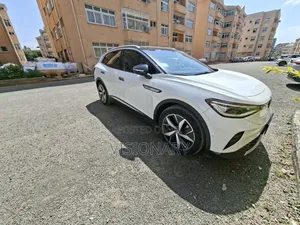 Volkswagen ID.4 2022 White
