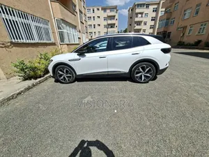 Volkswagen ID.4 2022 White