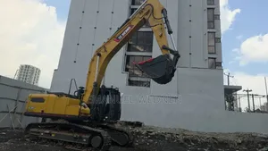 Brand New Heavy Duty XCMG Xe380g Excavator