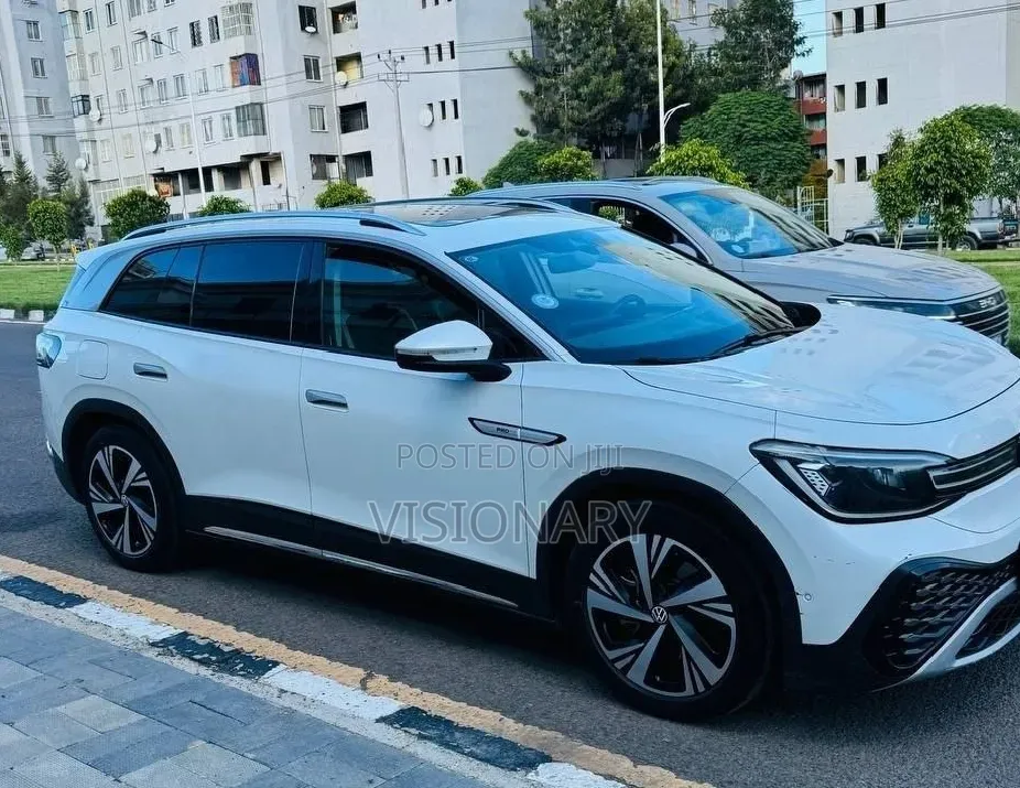 Volkswagen ID.6 2023 White