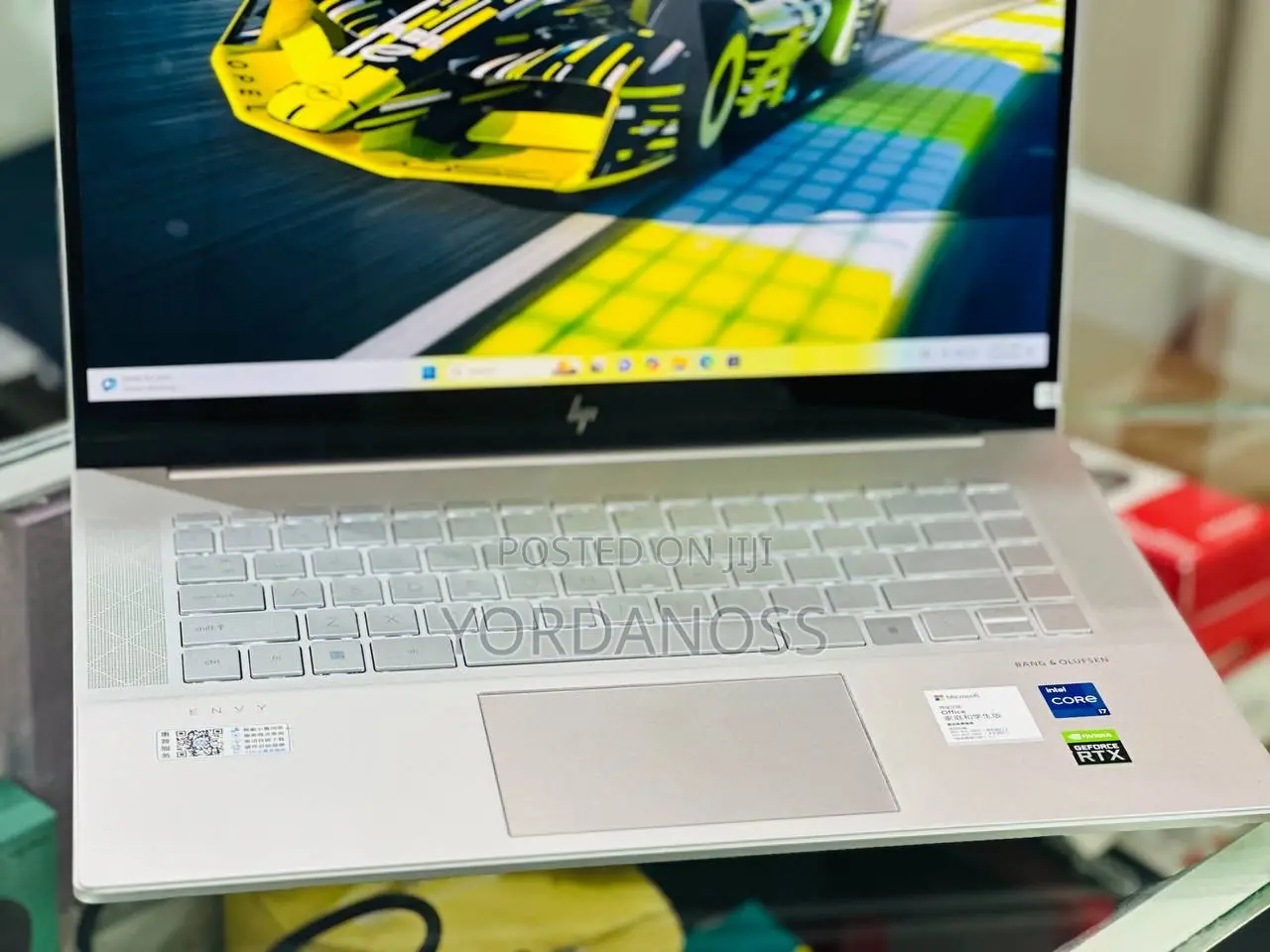 New Laptop HP Envy 15 16GB Intel Core i7 SSD 1T