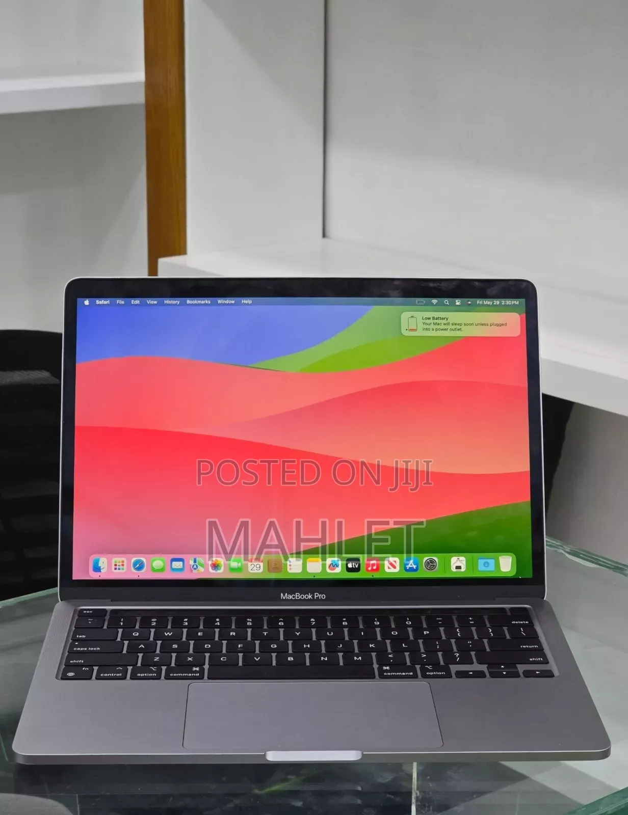 New Laptop Apple MacBook Pro 2020 M1 8GB Intel Core i7 SSD 512GB