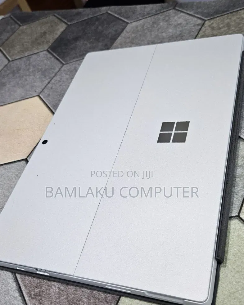 New Laptop Microsoft Surface Pro 7+ 16GB Intel Core i7 SSD 512GB
