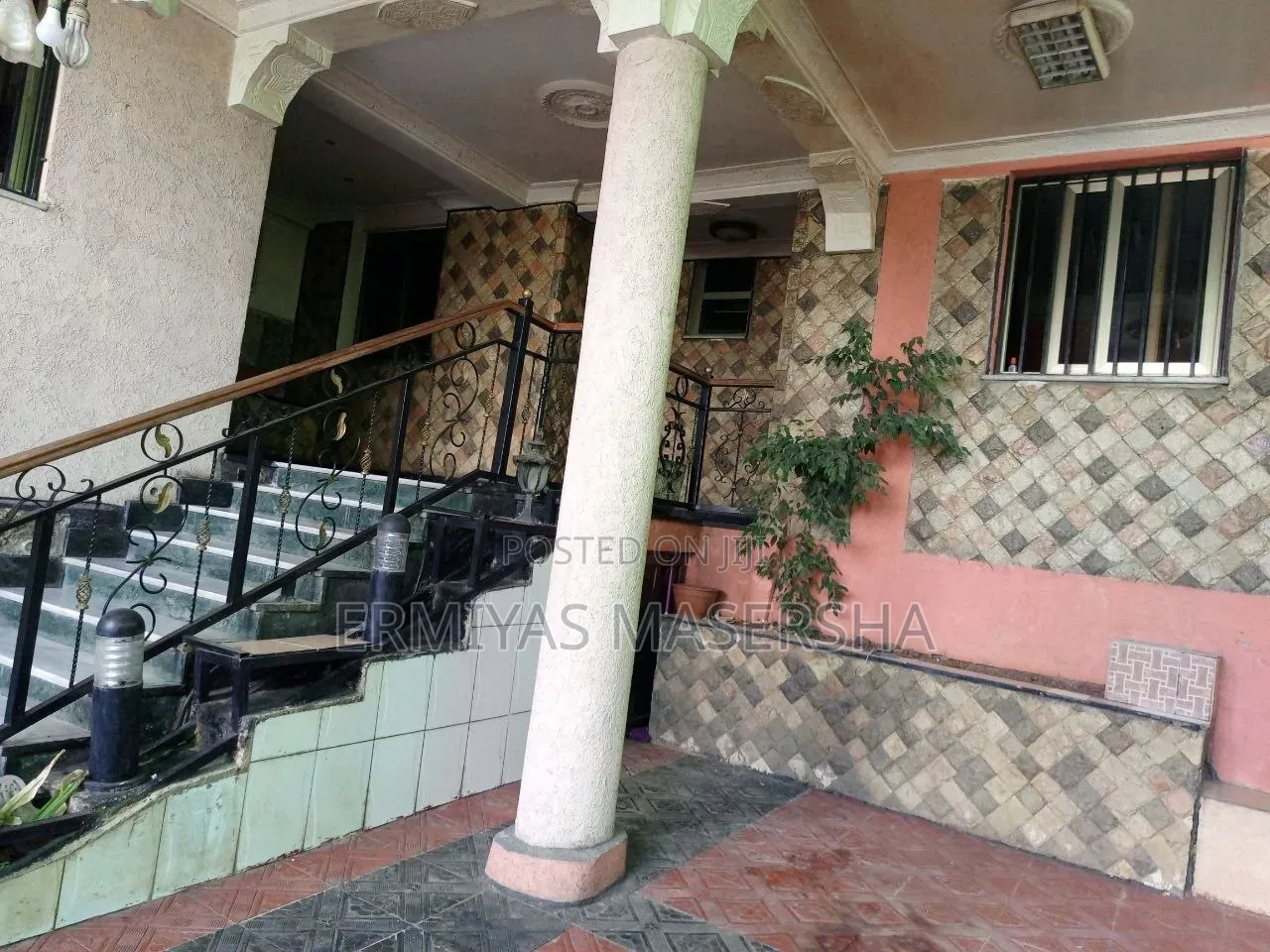 Furnished 9bdrm House in Yeka for sale