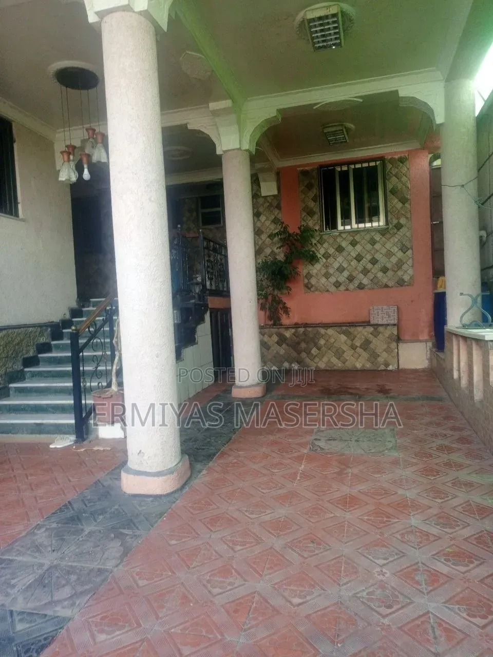 Furnished 9bdrm House in Yeka for sale