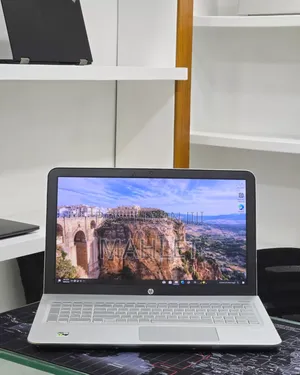New Laptop HP Pavilion 15 12GB Intel Core i5 SSD 128GB